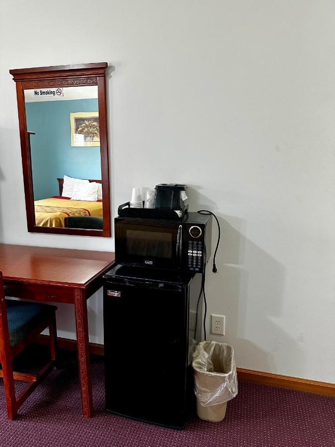Attica Inn Ngoại thất bức ảnh